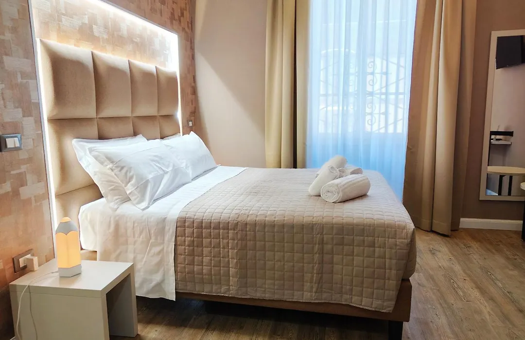 Amoroma Suite-1